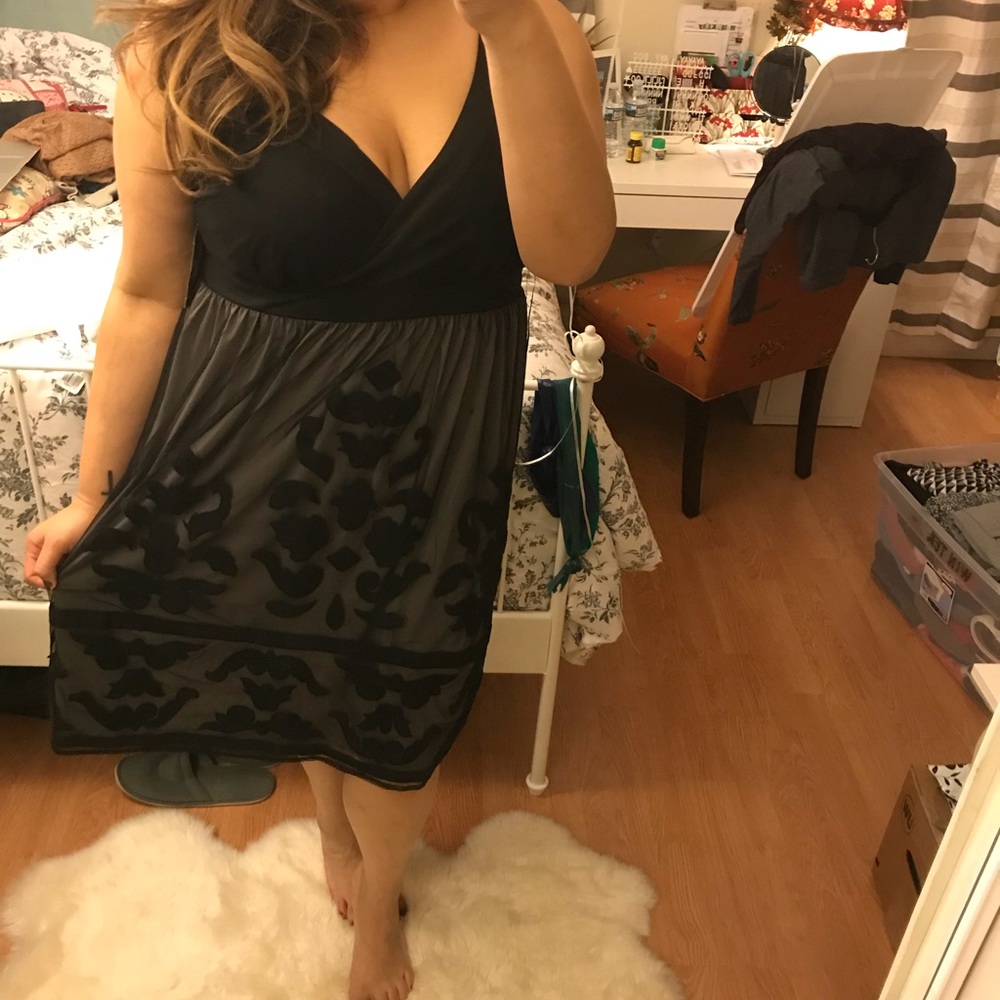 Black Dress / INC